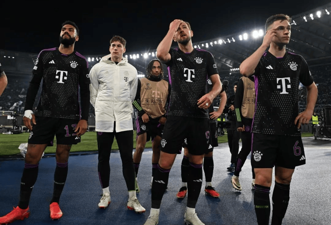 芝加哥小熊在 2016 年打破 108 年“山羊魔咒”，芝加哥举行了 500 万人的史上最大规模游行