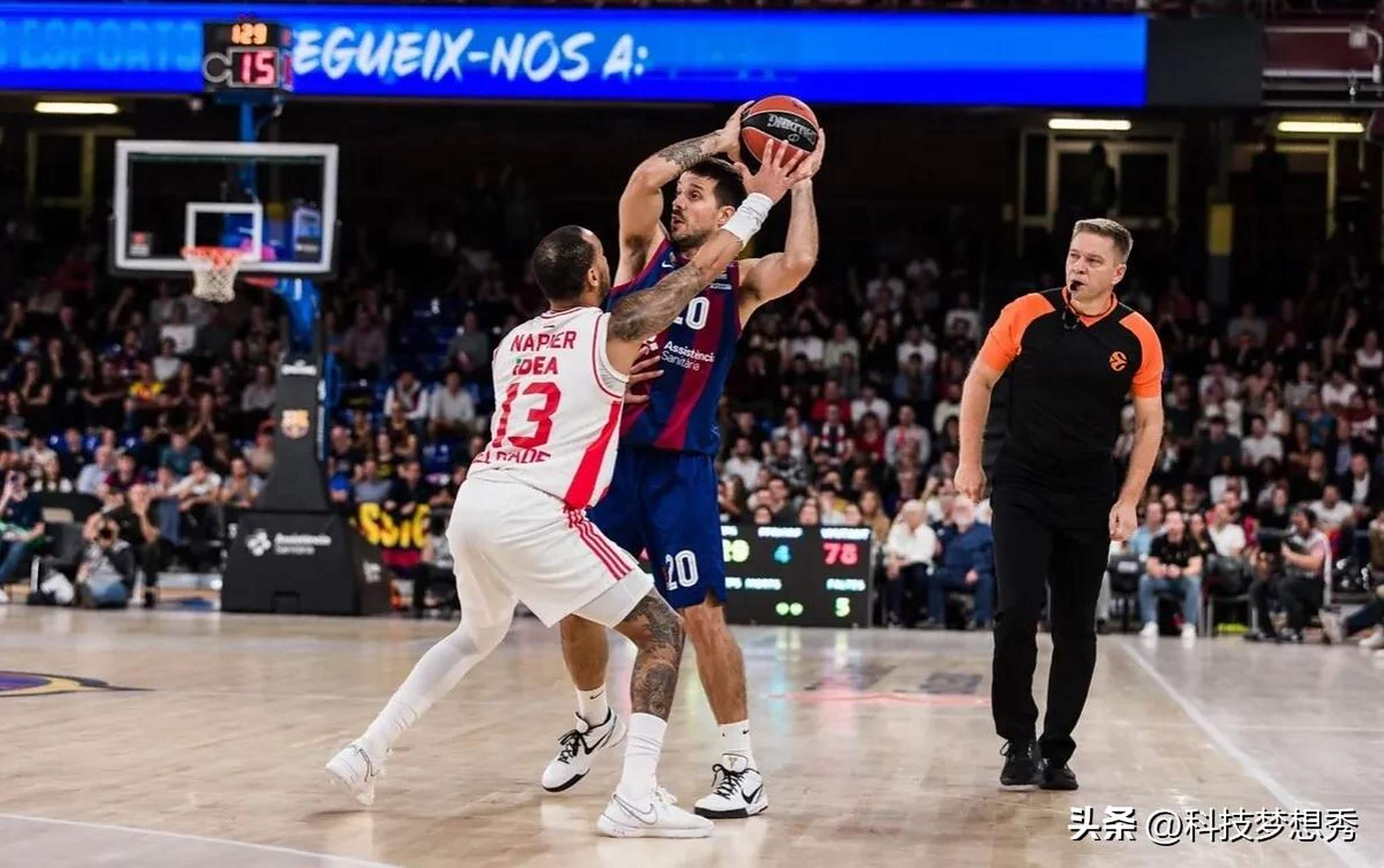 攻入里昂队史欧战第500球，托利索上演职业生涯首次帽子戏法