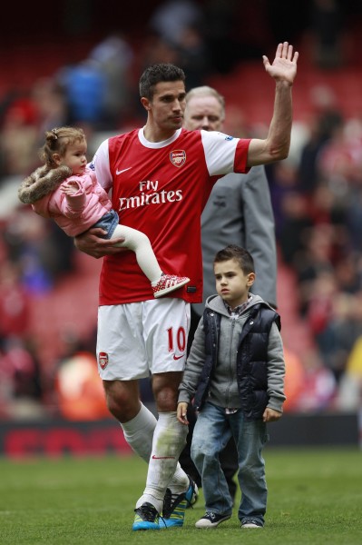 恩佐：为了转会切尔西曾求过鲁伊-科斯塔，很感谢他放我走