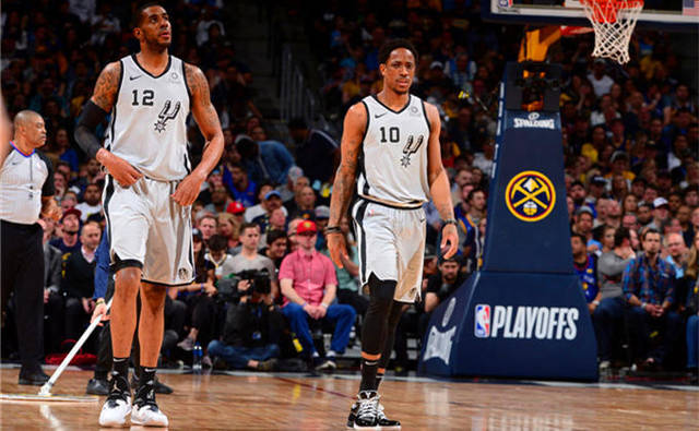 YYDS！C罗终场前双响+读秒绝杀，17年生涯狂轰111球，集齐3大射手榜第一＂