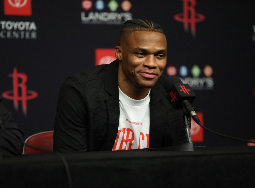 太难了！米利唐连续三个赛季遭遇重伤：两次ACL+一次肌肉撕裂