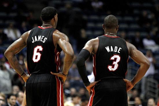 青岛记者：邵佳一大哥式的执教风格很适合当下中国足球的环境