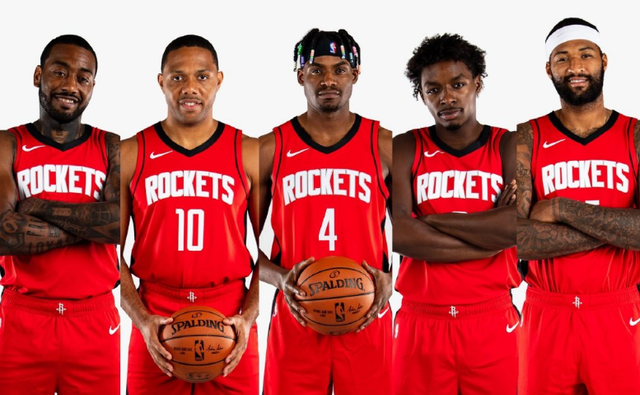 记者：西海岸外援戴维森返回巴西接受鼻梁手术，恢复期3个月