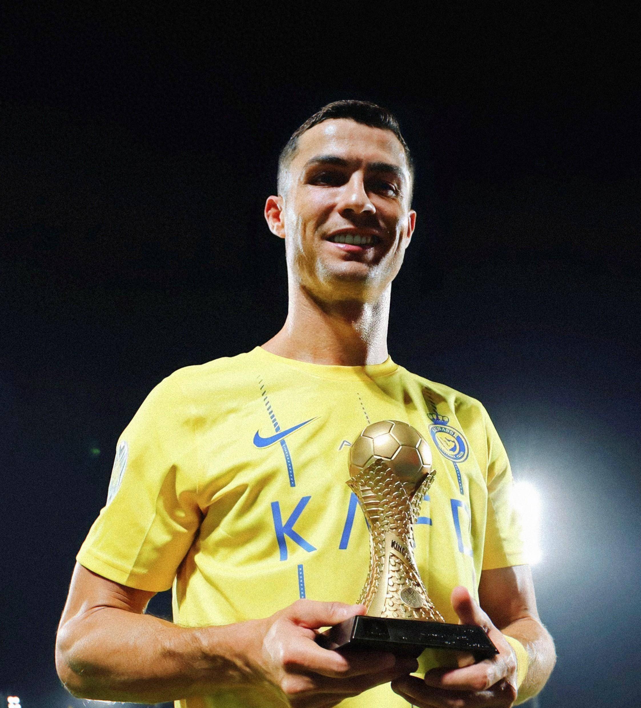 世体：巴舒亚伊因伤无缘对阵巴塞罗那，克瑙夫病愈可复出